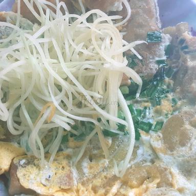 thap-cam-bot-nui-3-trung