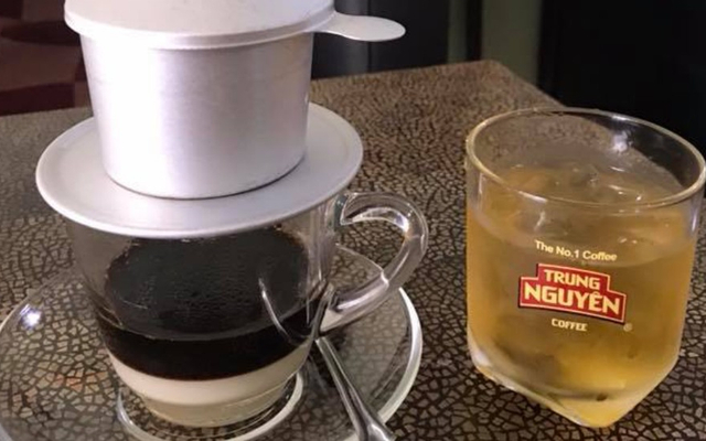 coffee-gau-trang-duong-ba-trac