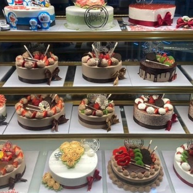 Dâu-Cake-Bakery---Bà-Hom